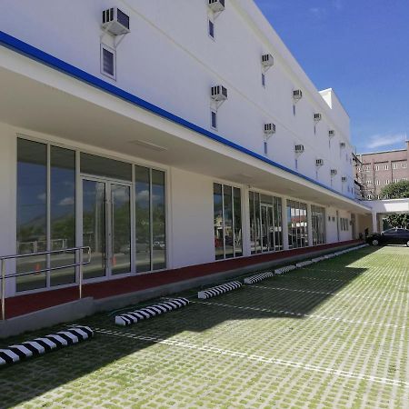 Subic Bay Hostel اولونجابو المظهر الخارجي الصورة