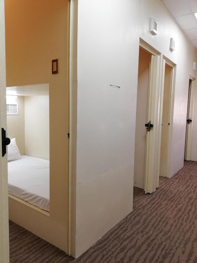 Subic Bay Hostel اولونجابو المظهر الخارجي الصورة
